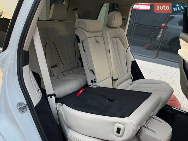 Белый БМВ X7, объемом двигателя 2.99 л и пробегом 83 тыс. км за 86000 $, фото 57 на Automoto.ua