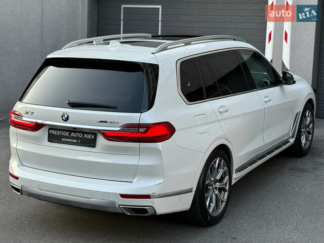 Белый БМВ X7, объемом двигателя 2.99 л и пробегом 83 тыс. км за 86000 $, фото 19 на Automoto.ua