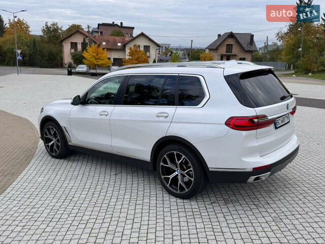 Белый БМВ X7, объемом двигателя 2.99 л и пробегом 140 тыс. км за 64200 $, фото 5 на Automoto.ua