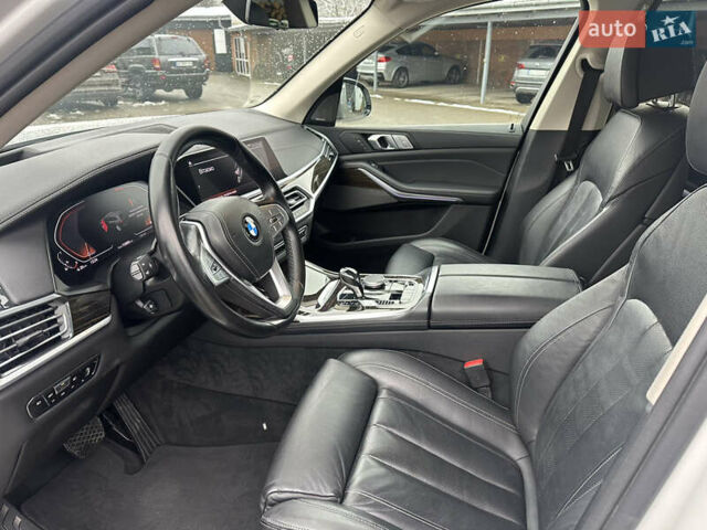 Белый БМВ X7, объемом двигателя 3 л и пробегом 154 тыс. км за 48999 $, фото 74 на Automoto.ua