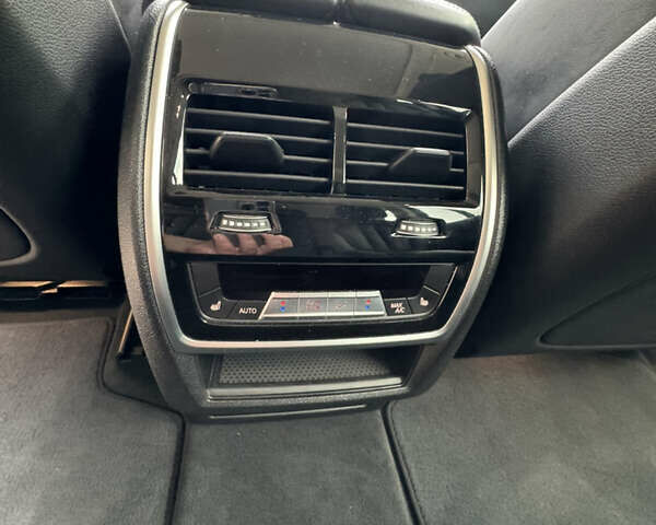 Белый БМВ X7, объемом двигателя 2.99 л и пробегом 135 тыс. км за 64800 $, фото 18 на Automoto.ua