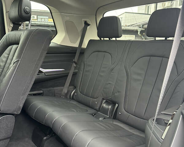 Белый БМВ X7, объемом двигателя 3 л и пробегом 154 тыс. км за 48999 $, фото 86 на Automoto.ua