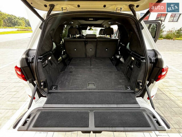 Білий БМВ X7, об'ємом двигуна 4.39 л та пробігом 129 тис. км за 61900 $, фото 30 на Automoto.ua