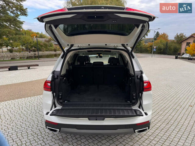 Белый БМВ X7, объемом двигателя 2.99 л и пробегом 140 тыс. км за 64200 $, фото 22 на Automoto.ua