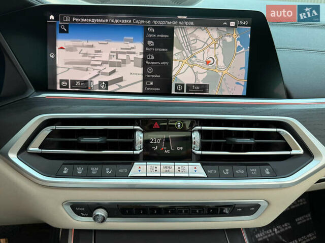 Белый БМВ X7, объемом двигателя 2.99 л и пробегом 83 тыс. км за 83000 $, фото 75 на Automoto.ua