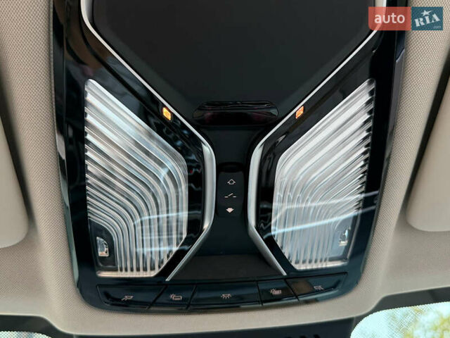 Белый БМВ X7, объемом двигателя 2.99 л и пробегом 83 тыс. км за 83000 $, фото 93 на Automoto.ua