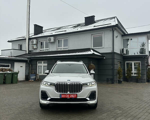 Белый БМВ X7, объемом двигателя 3 л и пробегом 154 тыс. км за 48999 $, фото 22 на Automoto.ua