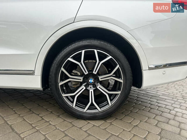 Белый БМВ X7, объемом двигателя 3 л и пробегом 154 тыс. км за 48999 $, фото 31 на Automoto.ua
