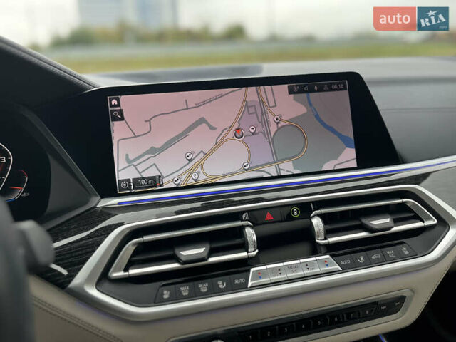 Белый БМВ X7, объемом двигателя 4.39 л и пробегом 51 тыс. км за 81900 $, фото 22 на Automoto.ua