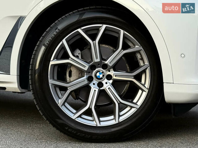 Белый БМВ X7, объемом двигателя 2.99 л и пробегом 83 тыс. км за 83000 $, фото 36 на Automoto.ua