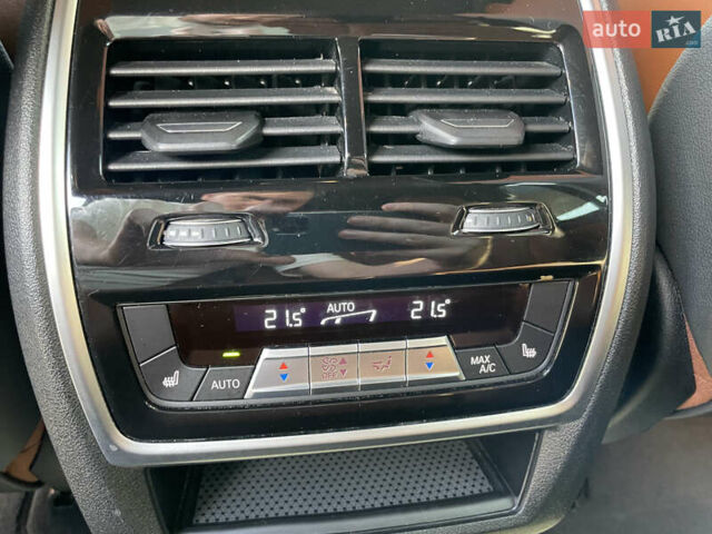 Белый БМВ X7, объемом двигателя 2.99 л и пробегом 127 тыс. км за 75000 $, фото 8 на Automoto.ua