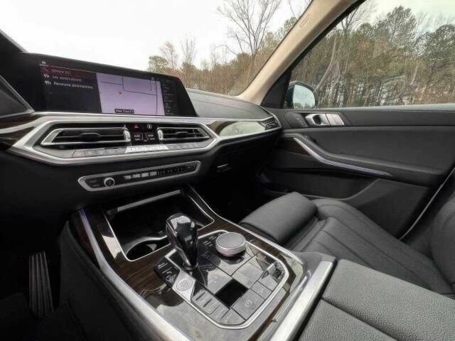 Белый БМВ X7, объемом двигателя 3 л и пробегом 23 тыс. км за 33000 $, фото 11 на Automoto.ua