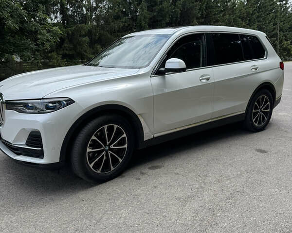 Белый БМВ X7, объемом двигателя 2.99 л и пробегом 135 тыс. км за 64800 $, фото 5 на Automoto.ua