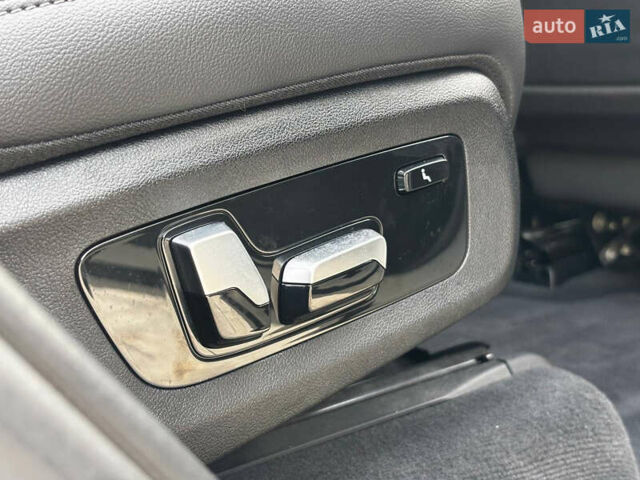 Білий БМВ X7, об'ємом двигуна 4.39 л та пробігом 129 тис. км за 61900 $, фото 35 на Automoto.ua