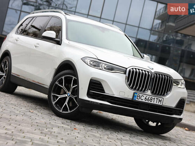 Белый БМВ X7, объемом двигателя 2.99 л и пробегом 141 тыс. км за 61000 $, фото 1 на Automoto.ua