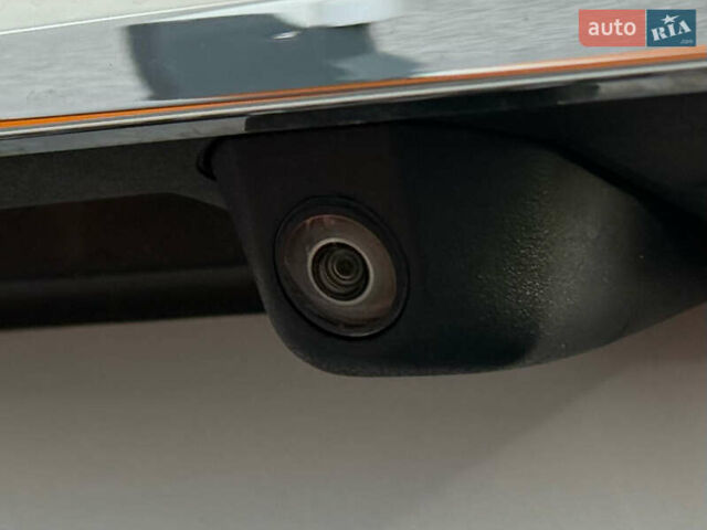 Белый БМВ X7, объемом двигателя 2.99 л и пробегом 83 тыс. км за 83000 $, фото 42 на Automoto.ua