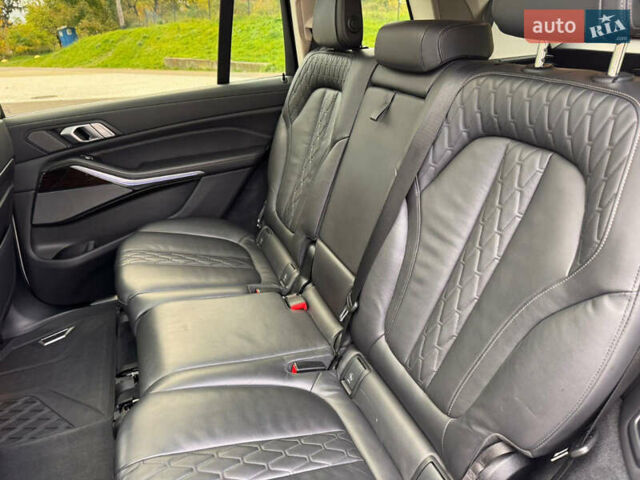 Белый БМВ X7, объемом двигателя 2.99 л и пробегом 140 тыс. км за 64200 $, фото 19 на Automoto.ua