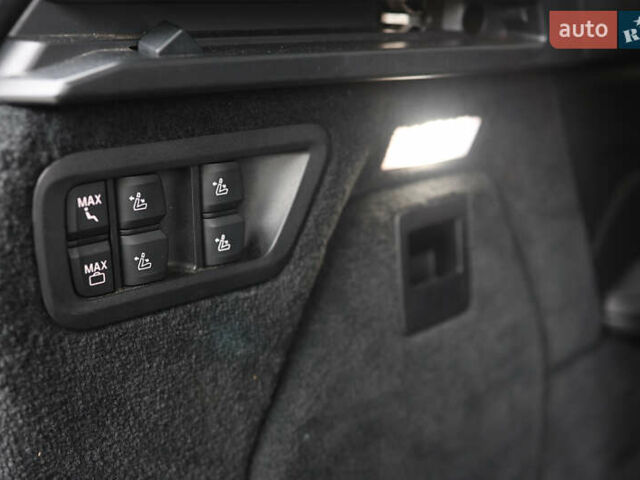 Белый БМВ X7, объемом двигателя 2.99 л и пробегом 141 тыс. км за 61000 $, фото 63 на Automoto.ua