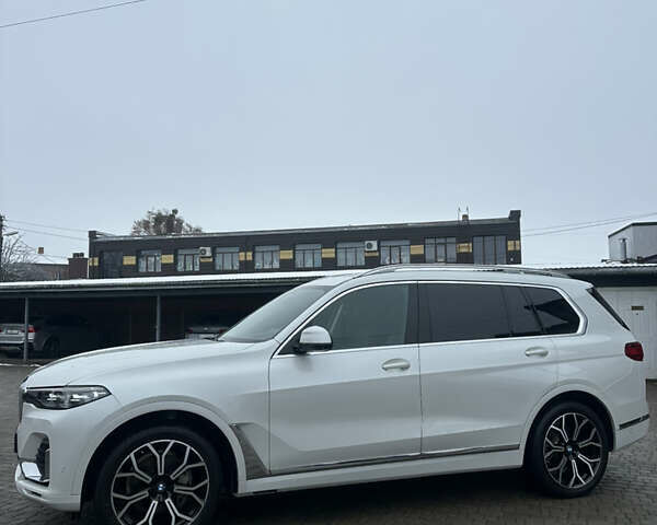 Белый БМВ X7, объемом двигателя 3 л и пробегом 154 тыс. км за 48999 $, фото 26 на Automoto.ua