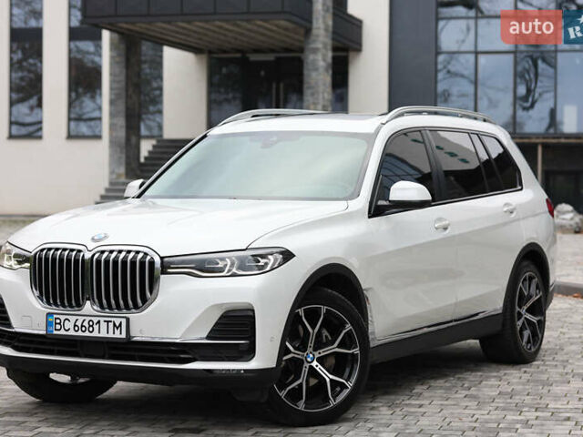 Белый БМВ X7, объемом двигателя 2.99 л и пробегом 141 тыс. км за 61000 $, фото 3 на Automoto.ua