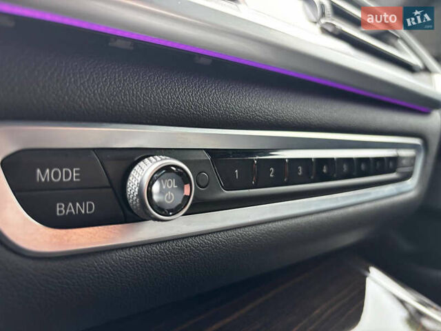 Білий БМВ X7, об'ємом двигуна 4.39 л та пробігом 129 тис. км за 61900 $, фото 20 на Automoto.ua