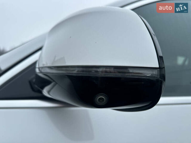 Белый БМВ X7, объемом двигателя 3 л и пробегом 154 тыс. км за 48999 $, фото 72 на Automoto.ua