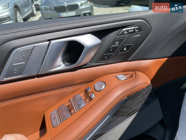 Белый БМВ X7, объемом двигателя 2.99 л и пробегом 127 тыс. км за 75000 $, фото 11 на Automoto.ua