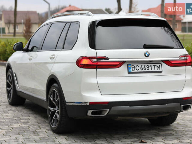 Белый БМВ X7, объемом двигателя 2.99 л и пробегом 141 тыс. км за 61000 $, фото 17 на Automoto.ua