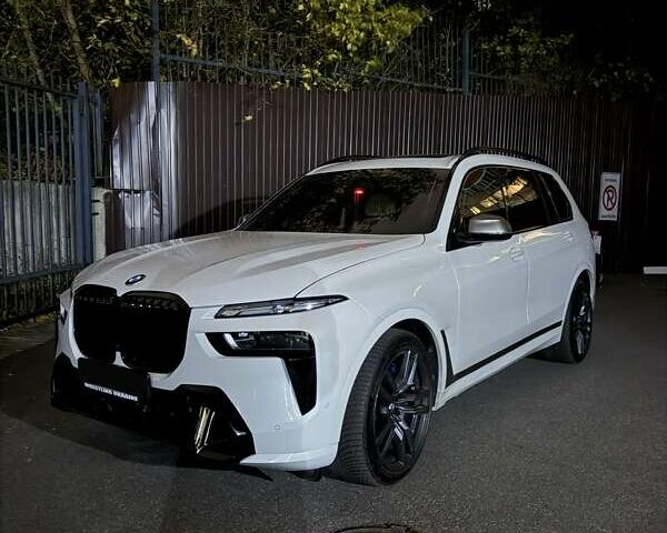 Белый БМВ X7, объемом двигателя 4.39 л и пробегом 41 тыс. км за 85500 $, фото 25 на Automoto.ua