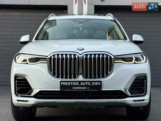 Белый БМВ X7, объемом двигателя 2.99 л и пробегом 83 тыс. км за 86000 $, фото 6 на Automoto.ua