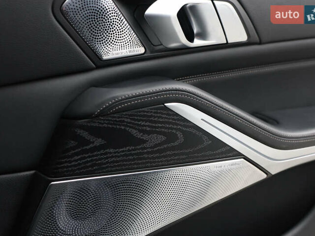 Белый БМВ X7, объемом двигателя 2.99 л и пробегом 142 тыс. км за 82000 $, фото 53 на Automoto.ua