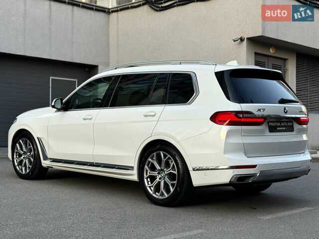 Белый БМВ X7, объемом двигателя 2.99 л и пробегом 83 тыс. км за 86000 $, фото 25 на Automoto.ua