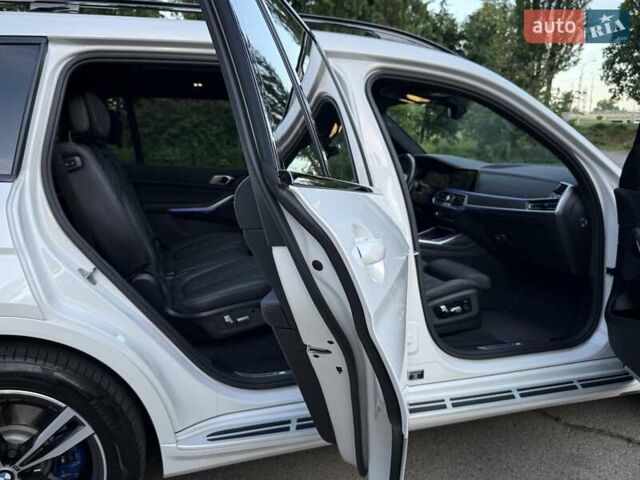 Білий БМВ X7, об'ємом двигуна 2.99 л та пробігом 79 тис. км за 76950 $, фото 91 на Automoto.ua