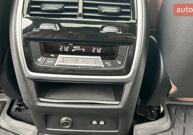 Білий БМВ X7, об'ємом двигуна 3 л та пробігом 83 тис. км за 87777 $, фото 34 на Automoto.ua