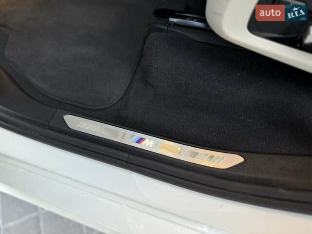 Белый БМВ X7, объемом двигателя 4.39 л и пробегом 58 тыс. км за 78999 $, фото 72 на Automoto.ua