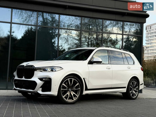 Белый БМВ X7, объемом двигателя 4.39 л и пробегом 58 тыс. км за 78999 $, фото 1 на Automoto.ua