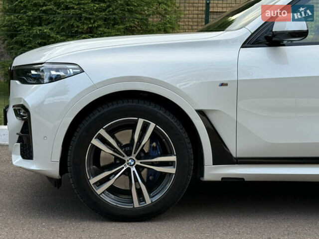 Білий БМВ X7, об'ємом двигуна 4.4 л та пробігом 89 тис. км за 76400 $, фото 7 на Automoto.ua