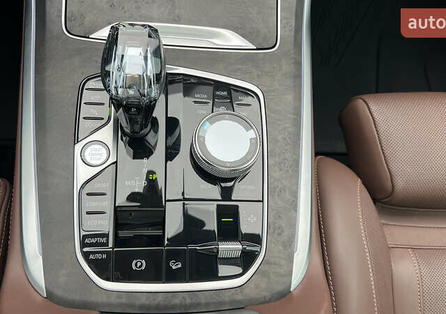 Белый БМВ X7, объемом двигателя 3 л и пробегом 82 тыс. км за 88888 $, фото 47 на Automoto.ua