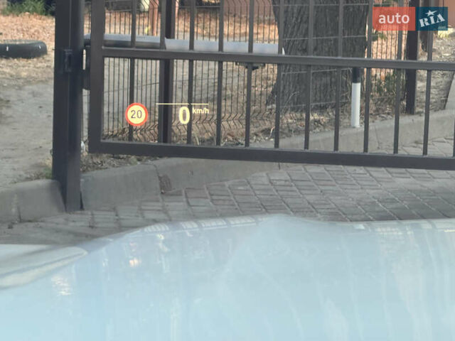 Белый БМВ X7, объемом двигателя 3 л и пробегом 17 тыс. км за 74500 $, фото 41 на Automoto.ua