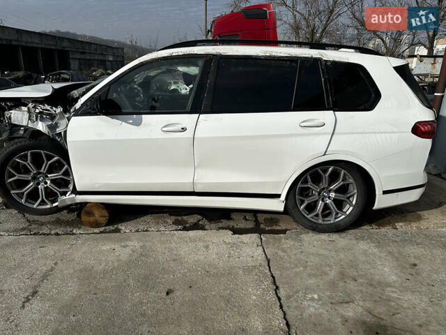 Белый БМВ X7, объемом двигателя 2.99 л и пробегом 29 тыс. км за 21500 $, фото 7 на Automoto.ua