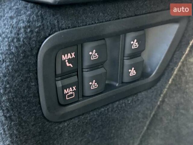 Білий БМВ X7, об'ємом двигуна 2.99 л та пробігом 79 тис. км за 76950 $, фото 72 на Automoto.ua