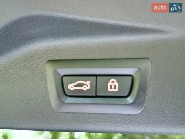 Білий БМВ X7, об'ємом двигуна 2.99 л та пробігом 79 тис. км за 76950 $, фото 74 на Automoto.ua