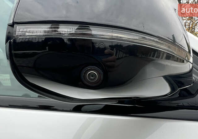 Білий БМВ X7, об'ємом двигуна 3 л та пробігом 83 тис. км за 87777 $, фото 13 на Automoto.ua