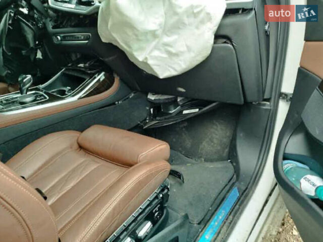 Белый БМВ X7, объемом двигателя 2.99 л и пробегом 29 тыс. км за 21500 $, фото 20 на Automoto.ua