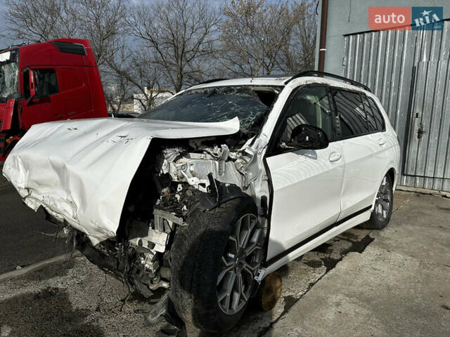 Белый БМВ X7, объемом двигателя 2.99 л и пробегом 29 тыс. км за 21500 $, фото 6 на Automoto.ua