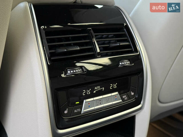 Білий БМВ X7, об'ємом двигуна 4.4 л та пробігом 89 тис. км за 76400 $, фото 80 на Automoto.ua