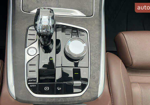 Білий БМВ X7, об'ємом двигуна 3 л та пробігом 83 тис. км за 87777 $, фото 43 на Automoto.ua