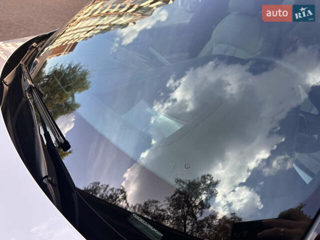 Белый БМВ X7, объемом двигателя 3 л и пробегом 17 тыс. км за 74500 $, фото 12 на Automoto.ua