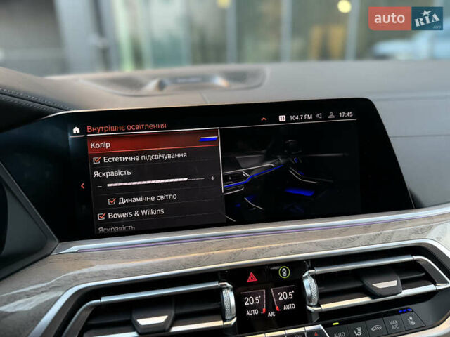 Белый БМВ X7, объемом двигателя 4.39 л и пробегом 58 тыс. км за 78999 $, фото 65 на Automoto.ua