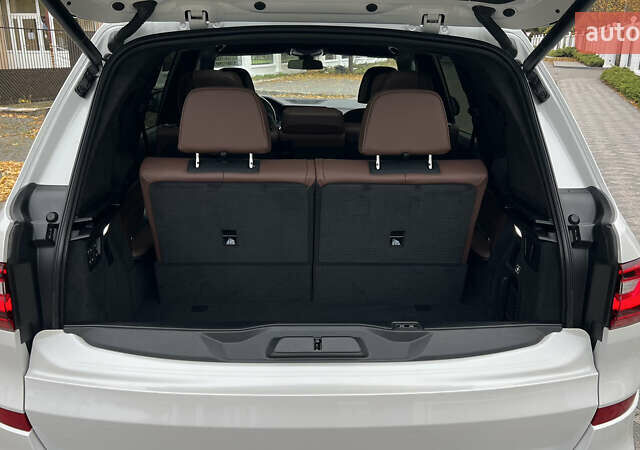 Білий БМВ X7, об'ємом двигуна 3 л та пробігом 83 тис. км за 87777 $, фото 22 на Automoto.ua